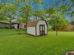 8604 Parkfield DR, Austin TX 78758