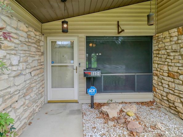 8604 Parkfield DR, Austin TX 78758