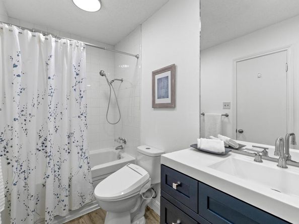 6109 Bullard DR A, Austin TX 78757