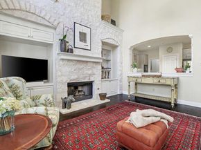 3800 Bailey LN F1, Austin TX 78756