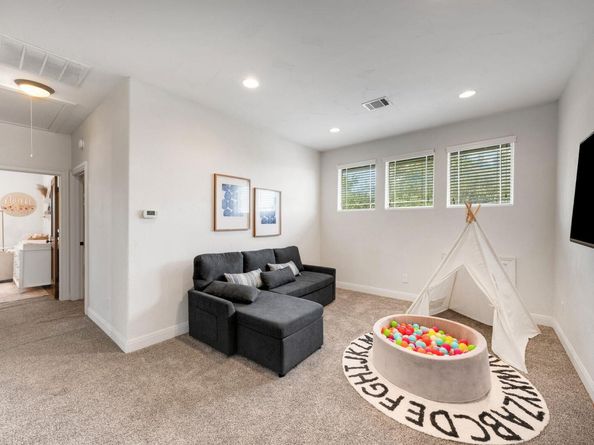 2705 Pyramid DR, Austin TX 78734