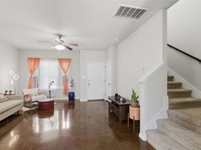 4521 Graceful LN 469, Austin TX 78725