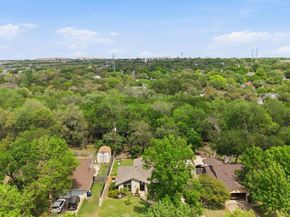 910 River Oaks DR, Austin TX 78753