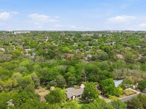 910 River Oaks DR, Austin TX 78753