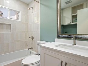 910 River Oaks DR, Austin TX 78753
