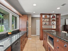 910 River Oaks DR, Austin TX 78753