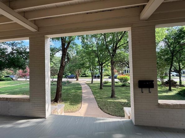 614 W 32nd ST, Austin TX 78705