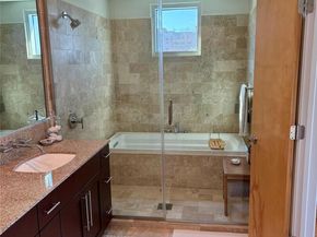 1600 Barton Springs RD 1301, Austin TX 78704
