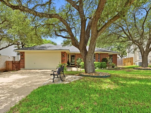 1409 Knoll Ridge DR, Cedar Park TX 78613