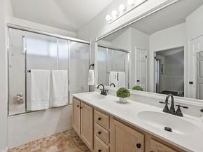 1409 Knoll Ridge DR, Cedar Park TX 78613