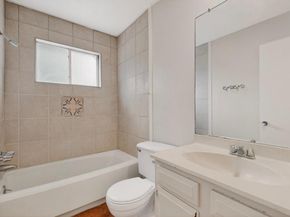 8211 Gallatin DR, Austin TX 78736