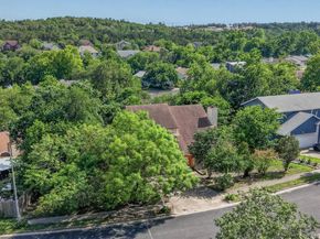 8211 Gallatin DR, Austin TX 78736