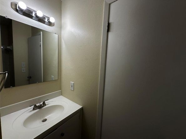 5206 Regency CV, Austin TX 78724