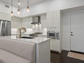 2003 Wilson ST 3, Austin TX 78704