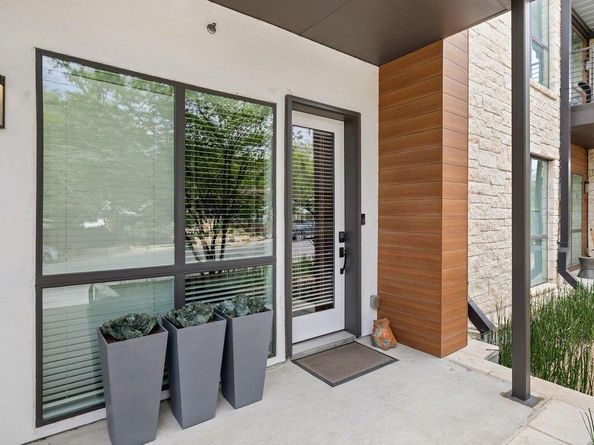 2003 Wilson ST 3, Austin TX 78704
