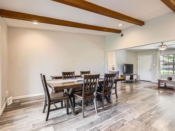 906 Hermitage DR, Austin TX 78753