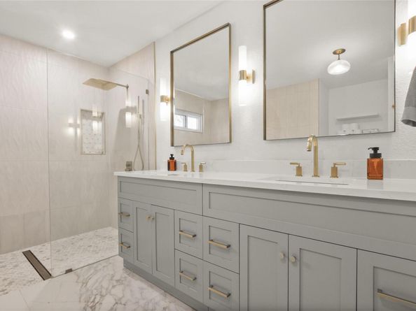 8407 Copano DR, Austin TX 78749