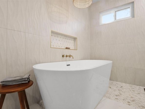 8407 Copano DR, Austin TX 78749