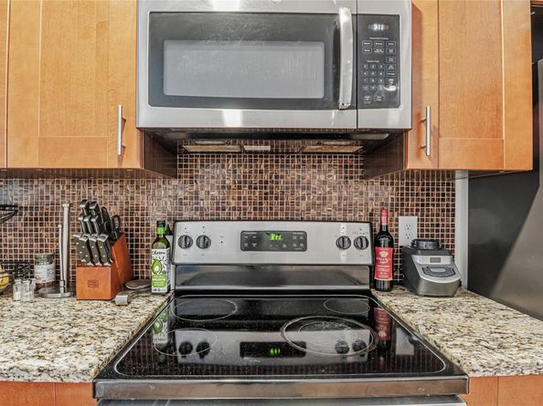 909 Reinli ST 213, Austin TX 78751
