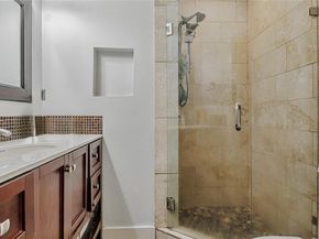 909 Reinli ST 213, Austin TX 78751