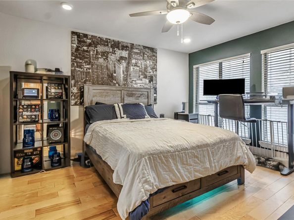 909 Reinli ST 213, Austin TX 78751