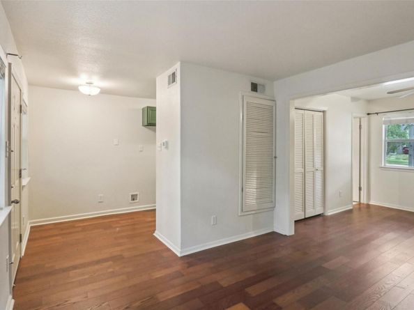 1110 W 22nd ST 2, Austin TX 78705