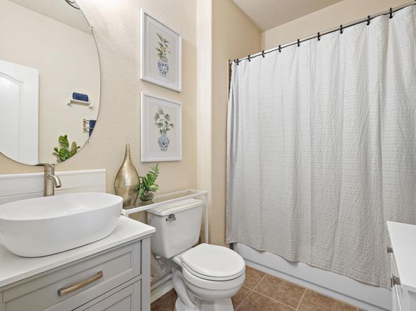 8706 Fenton DR, Austin TX 78736