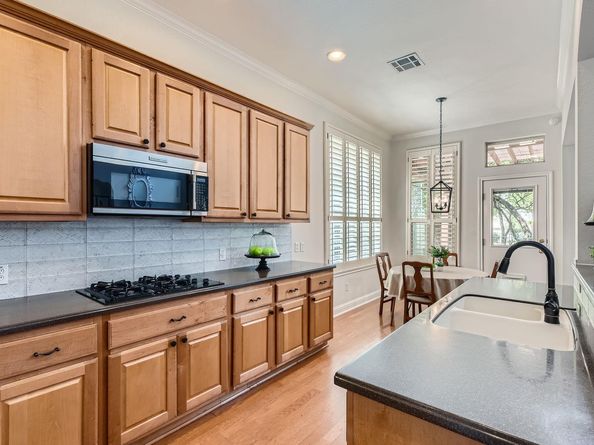 5000 Mission Oaks BLVD 46, Austin TX 78735