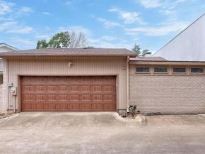 11009 Pinehurst DR, Austin TX 78747