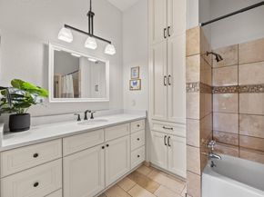 11009 Pinehurst DR, Austin TX 78747