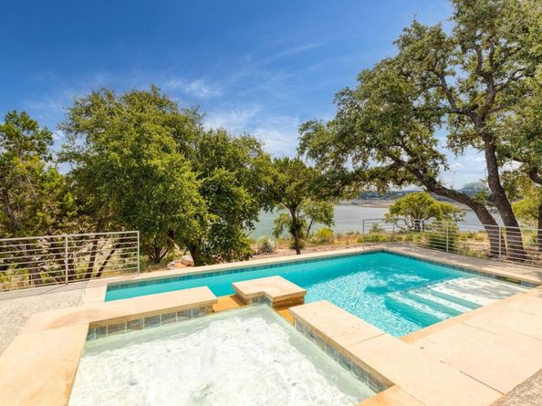 1417 Osprey Ridge LOOP, Lago Vista TX 78645