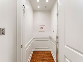 2109 Bancroft ST, Houston TX 77027