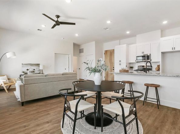 1811 Webberville RD 1209, Austin TX 78721