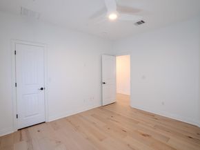 1914 Pasadena DR, Austin TX 78757