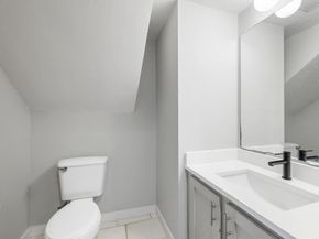 2001 Parker LN 129, Austin TX 78741