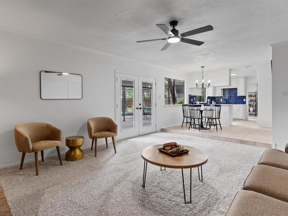 7915 Petaca TRL, Austin TX 78729