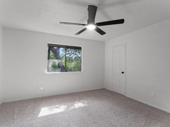 7915 Petaca TRL, Austin TX 78729