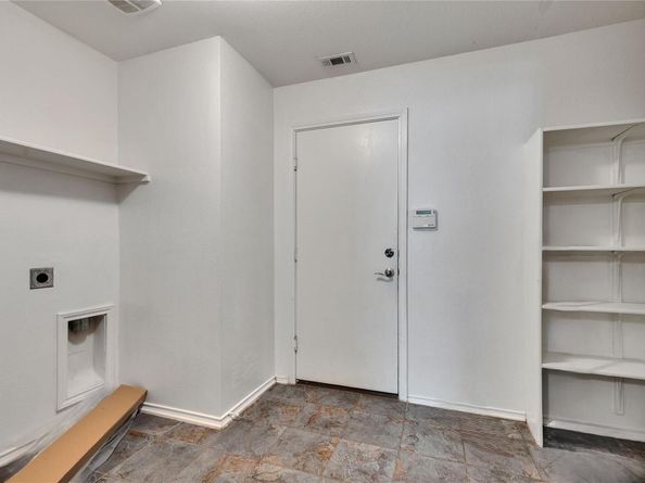 6809 Ashen LN, Austin TX 78747