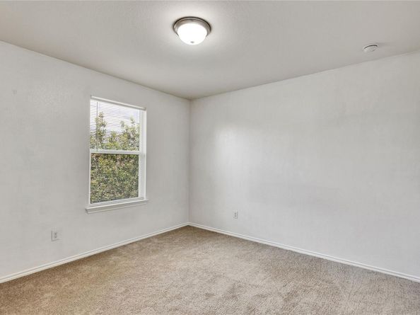 6809 Ashen LN, Austin TX 78747