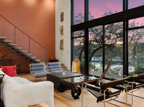 2200 Scenic DR, Austin TX 78703
