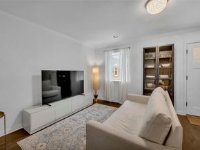 1500 East Side DR 219A, Austin TX 78704