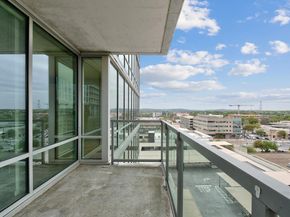 300 Bowie ST 1008, Austin TX 78703