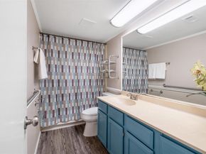 7503 Islander DR, Austin TX 78749