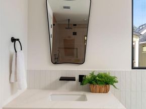 1208 Karen 1, Austin TX 78757