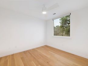 900 S 1st ST 218, Austin TX 78704