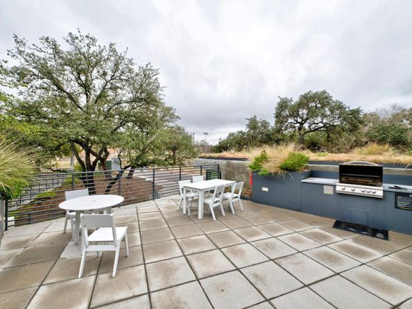 900 S 1st ST 218, Austin TX 78704