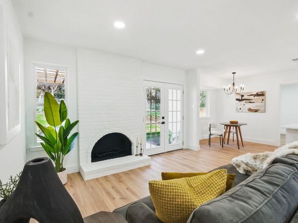 6014 London DR, Austin TX 78745