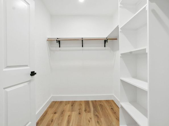 6014 London DR, Austin TX 78745