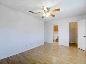 6102 Parkwood DR, Austin TX 78735