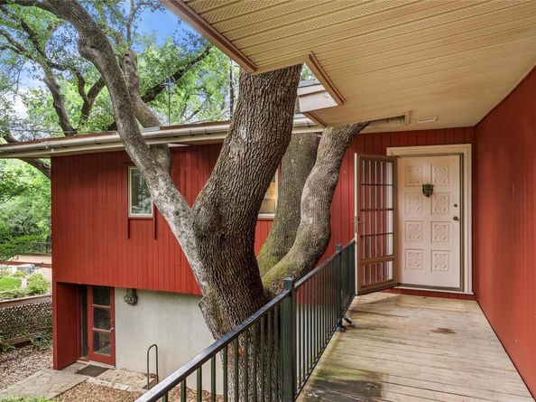 4927 Strass DR, Austin TX 78731